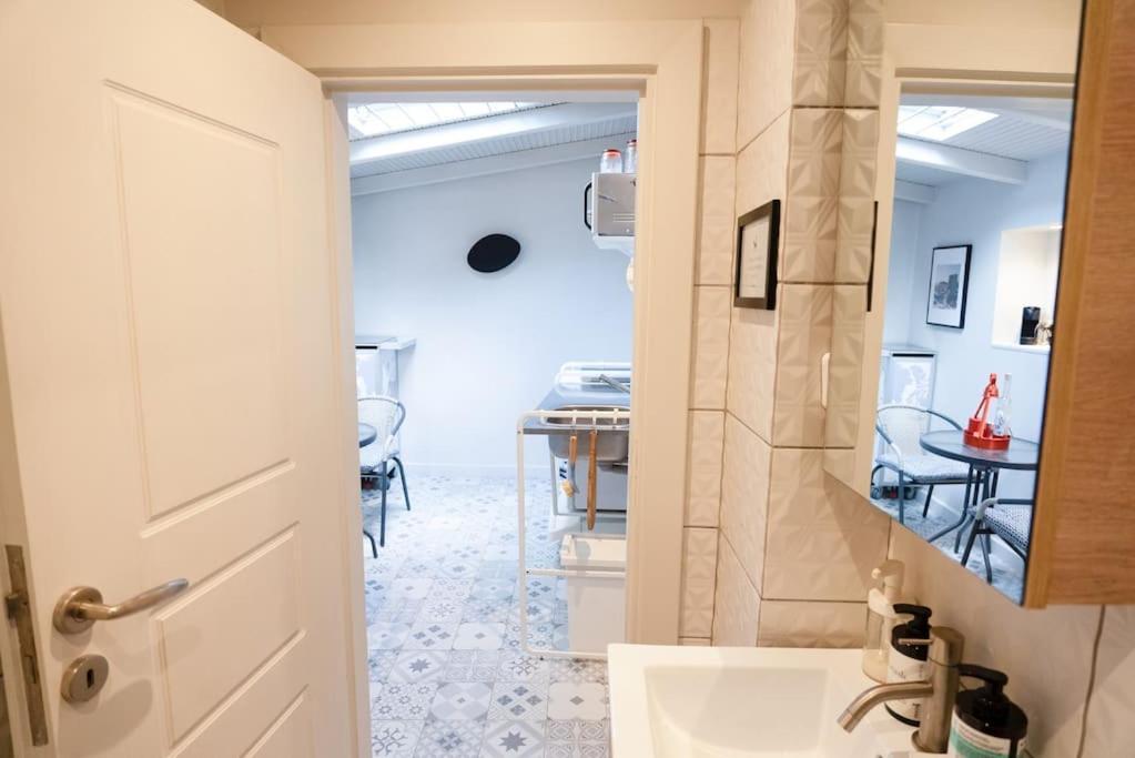 Villa Artemis Cycladic Charmed ! Athens Exterior photo