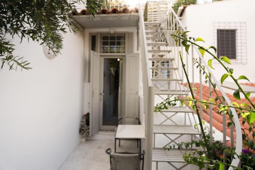 Villa Artemis Cycladic Charmed ! Athens Exterior photo
